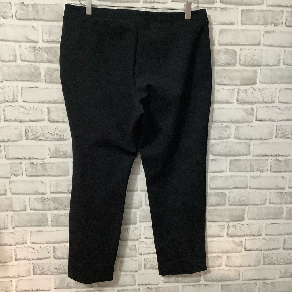 Commando Black Minimalista Mid-Rise pants Size XL  (0234)